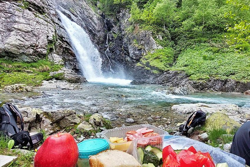 Треккинг в Дамхурце